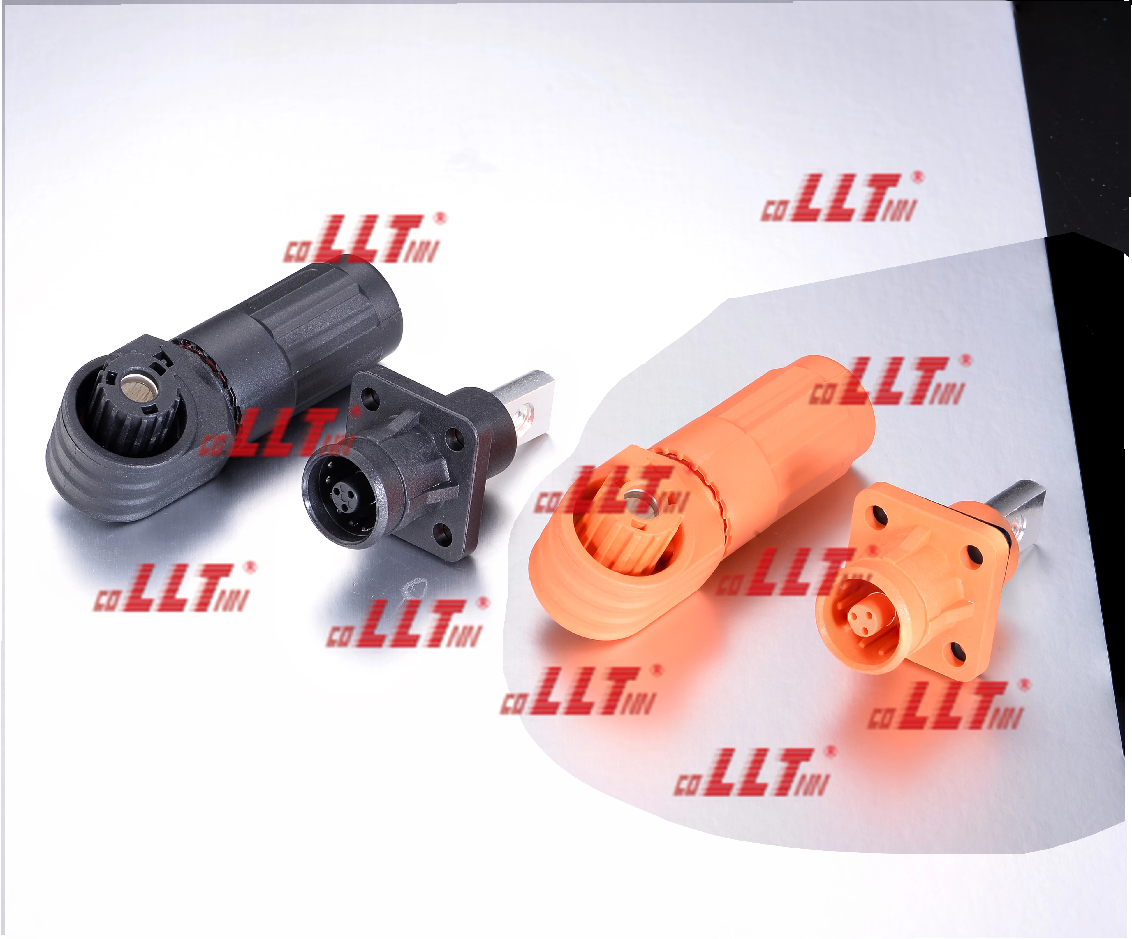 Self-Locking Energy Storage Connector